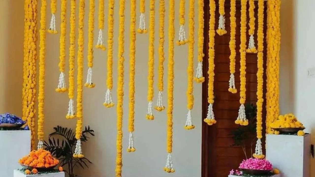 Affordable and colourful mandir decoration ideas under ₹500 for Navratri 2026