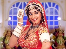 माधुरी दीक्षित की इस हमशक्ल ने &lsquo;चोली के पीछे&rsquo; पर किया ऐसा डांस, लोग भूले असली धक-धक गर्ल, कहा- बॉलीवुड कॉलिंग यू