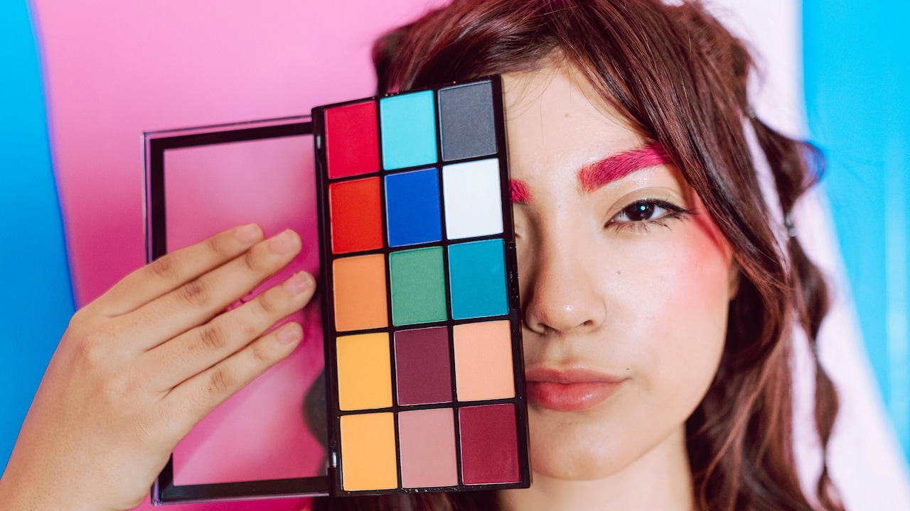 How To Fill Brows Without Looking Like You Drew Them