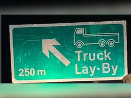 हाईवे पर लगे हरा Truck Lay-By बोर्ड का क्या मतलब होता है? मतलब जानकर हैरान रह जाएंगे