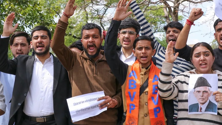 Jammu University Panel Suggests Dropping Jinnah From Course Amid Row