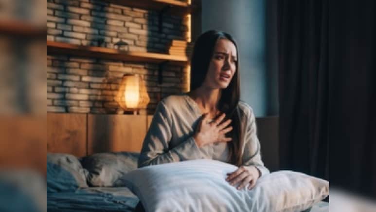 सुबह उठते ही नाक हो जाती है बंद, इस समस्या का है संकेत, जानें कारण और बचाव के उपाय