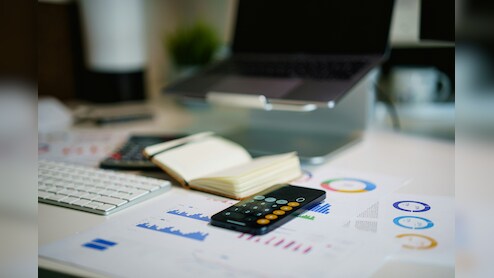 Debt Investing Explained: Rates, Risk, And Returns Decoded For Investors