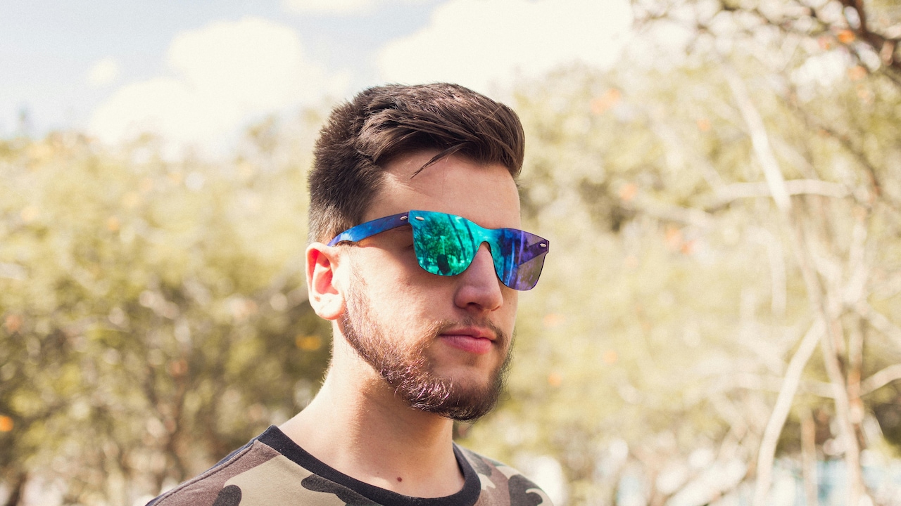 Why Some Sunglasses Distort Vision And UV-Protected Polarised Sunglasses