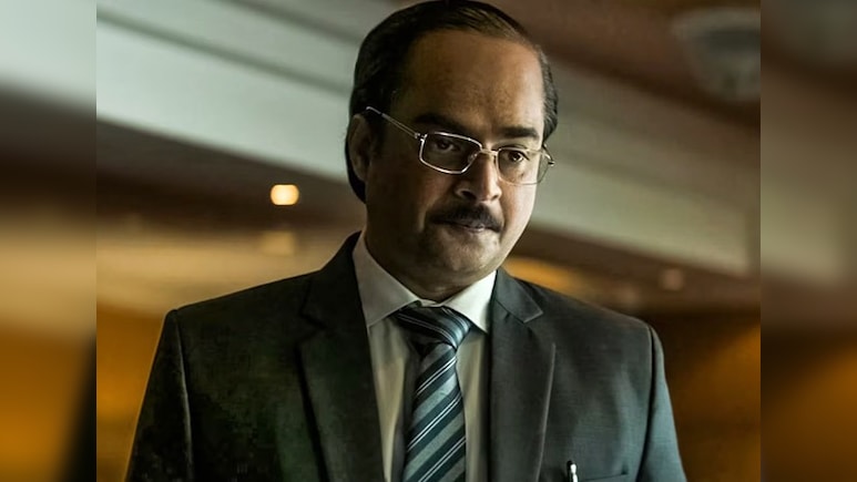 When Madhavan Said People From Dubai Flew Down To India For One Day To Watch <i>Dhurandhar</i>