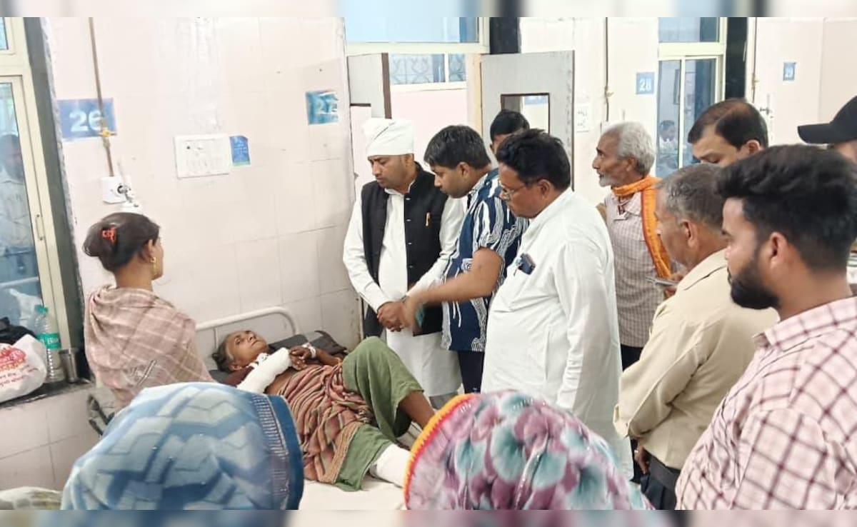 भिंड में बुजुर्ग महिला से पुलिस ने की मारपीट! DIG ने चौकी प्रभारी को किया लाइन अटैच