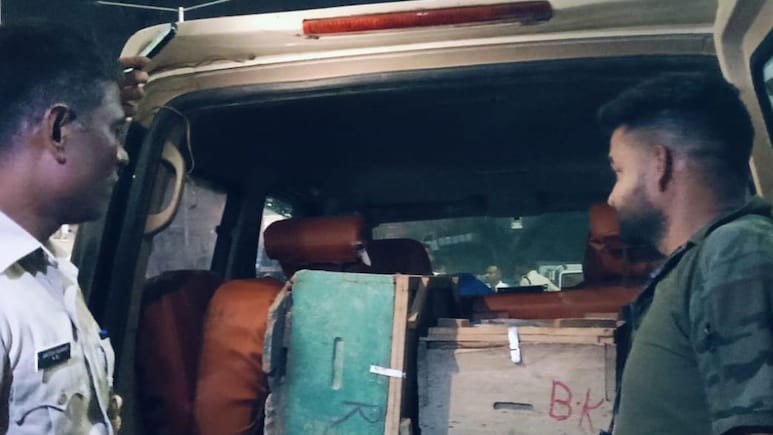 Bihar: शराब पकड़ने गई उत्पाद विभाग की टीम पर करवाया मधुमक्खियों का हमला, चल रहा था विदेशी शराब का कारोबार