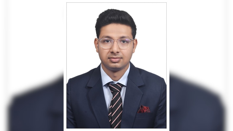 Joint Director के बेटे Shivam ने पहले ही प्रयास में मारी बाजी, बनेंगे GST असिस्टेंट कमिश्नर