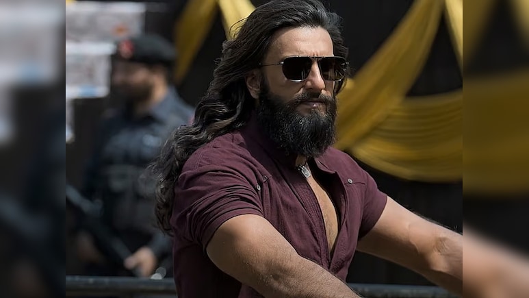 मधुर भंडारकर ने रणवीर सिंह की तारीफ की, कहा- 'कमाल का परफॉर्मेंस, साफ दिखता है..'