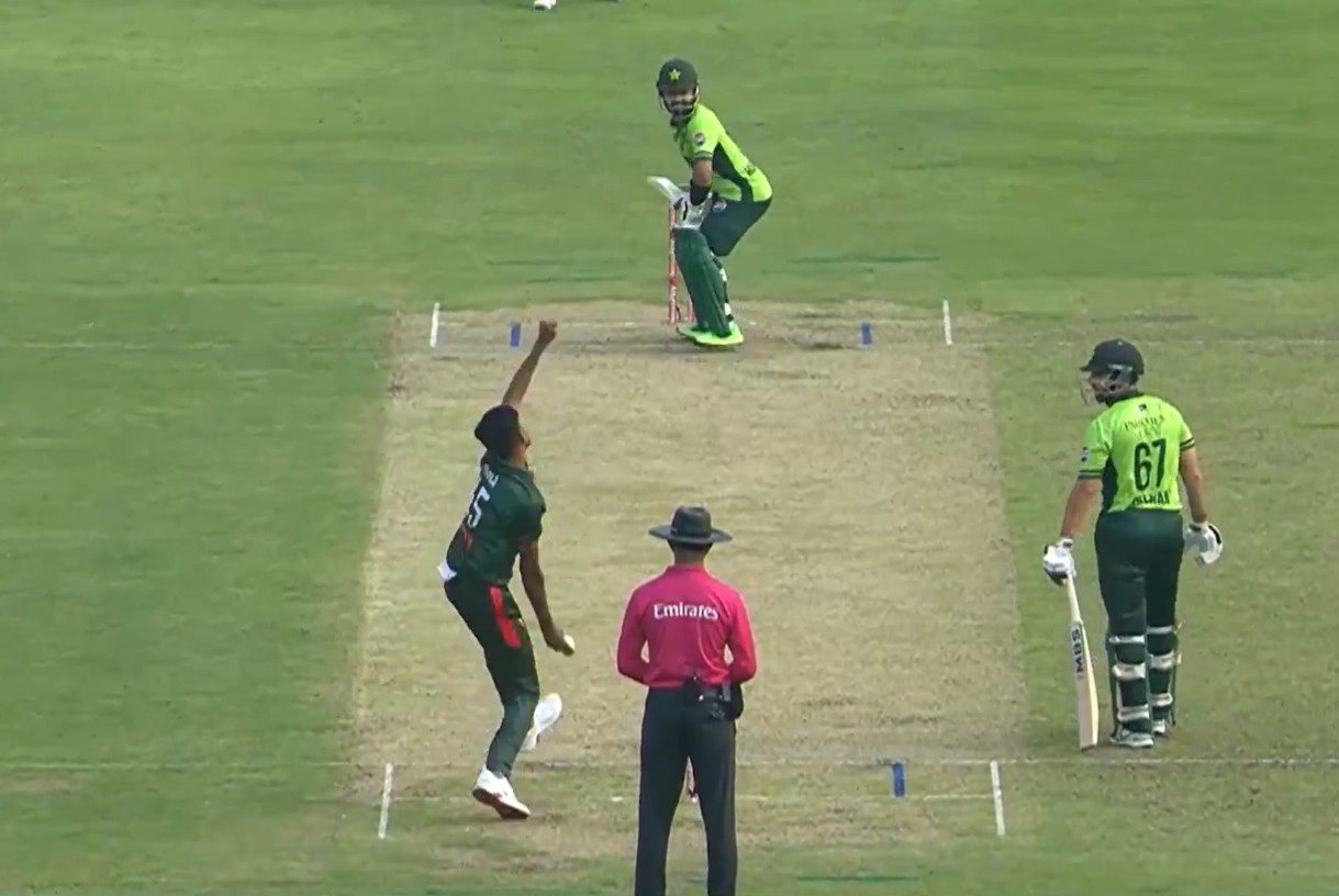 'गोली मारो', पाक टीम पर भड़का पाकिस्तानी दिग्गज, जो कहा उसे सुन पूरी दुनिया हुई हैरान