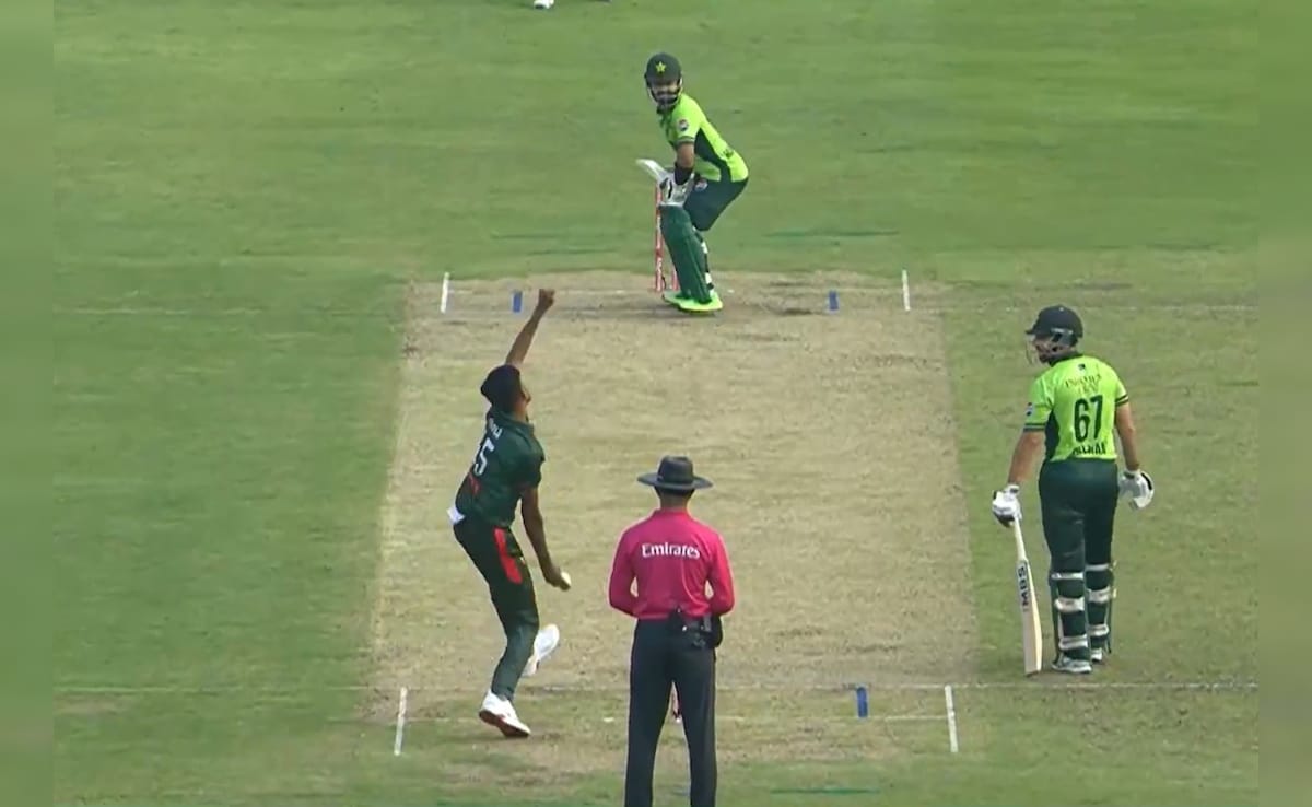 'गोली मारो', पाक टीम पर भड़का पाकिस्तानी दिग्गज, जो कहा उसे सुन पूरी दुनिया हुई हैरान