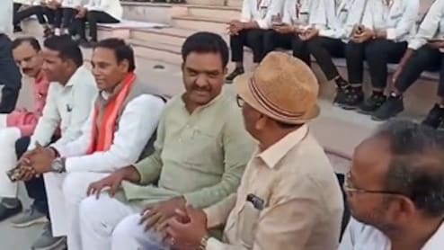 मंत्री इंतजार करते रहे, लेकिन नहीं पहुंचे DM साहब... कन्&zwj;नौज की 'गलती' पर एक्&zwj;शन में आए असीम अरुण