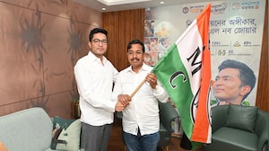 TMC's Big Nandigram Gamble: Mamata Banerjee Fields Suvendu's Ex-Aide Against Him