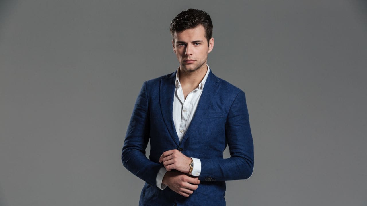 ये है ऐसी Sale, जहां मिल रहा है Tommy Hilfiger, Marks & Spencer के Blazer पर छप्पर फाड़ ऑफर