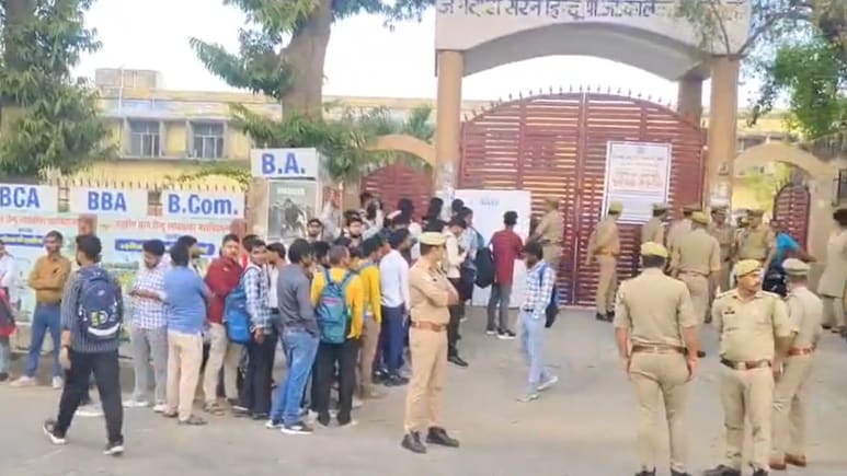 UP SI Exam Controversy: 'दिमाग खराब है,सीधे अपराधी बना दिया'; UP दरोगा परीक्षा से बढ़े 'पंडित विवाद' पर सोशल मीडिया में भी उबाल