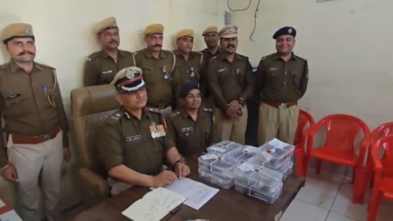 हनुमानगढ़ में बीकानेर रेंज की सबसे बड़ी कार्रवाई, 11 पिस्टल और 22 मैगजीन के साथ दो आरोपी गिरफ्तार