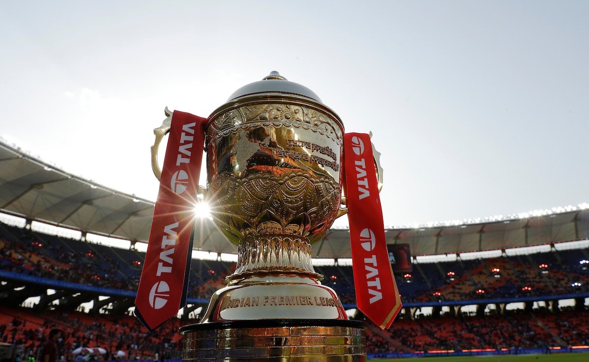 IPL 2026 के बुलेट ट्रेन: 150 किमी/घंटा+ रफ़्तार से गेंद डालकर ख़ौफ़ पैदा करनेवाले वाले गेंदबाज़, कौन तोड़ सकता है शॉन टेट का रिकॉर्ड?