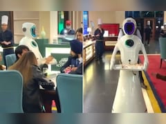 शादी में रोबोट मेहमानों को खिला रहा था आइसक्रीम, इवेंट में अजूबा देख लोग बोले- इससे ​​भी कोई चुरा लेगा