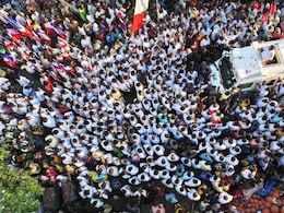 EPS Kicks Off Chennai Campaign, 'Jayalalithaa Style', With Mylapore Show of Strength