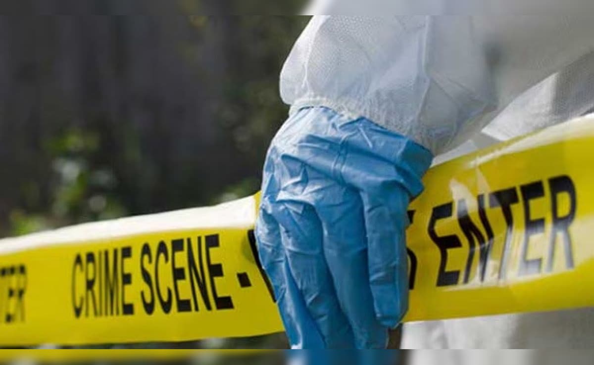 मेरठ: शराब पीते वक्त ऐसा क्या हुआ? गुस्साए बेटे ने पिता की ले ली जान, ईंट से किए ताबड़तोड़ वार