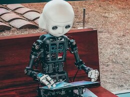 लैपटॉप खोलने की जरूरत खत्म? अब AI चलाएगा आपका कंप्यूटर! Claude करेगा आपका सारा काम