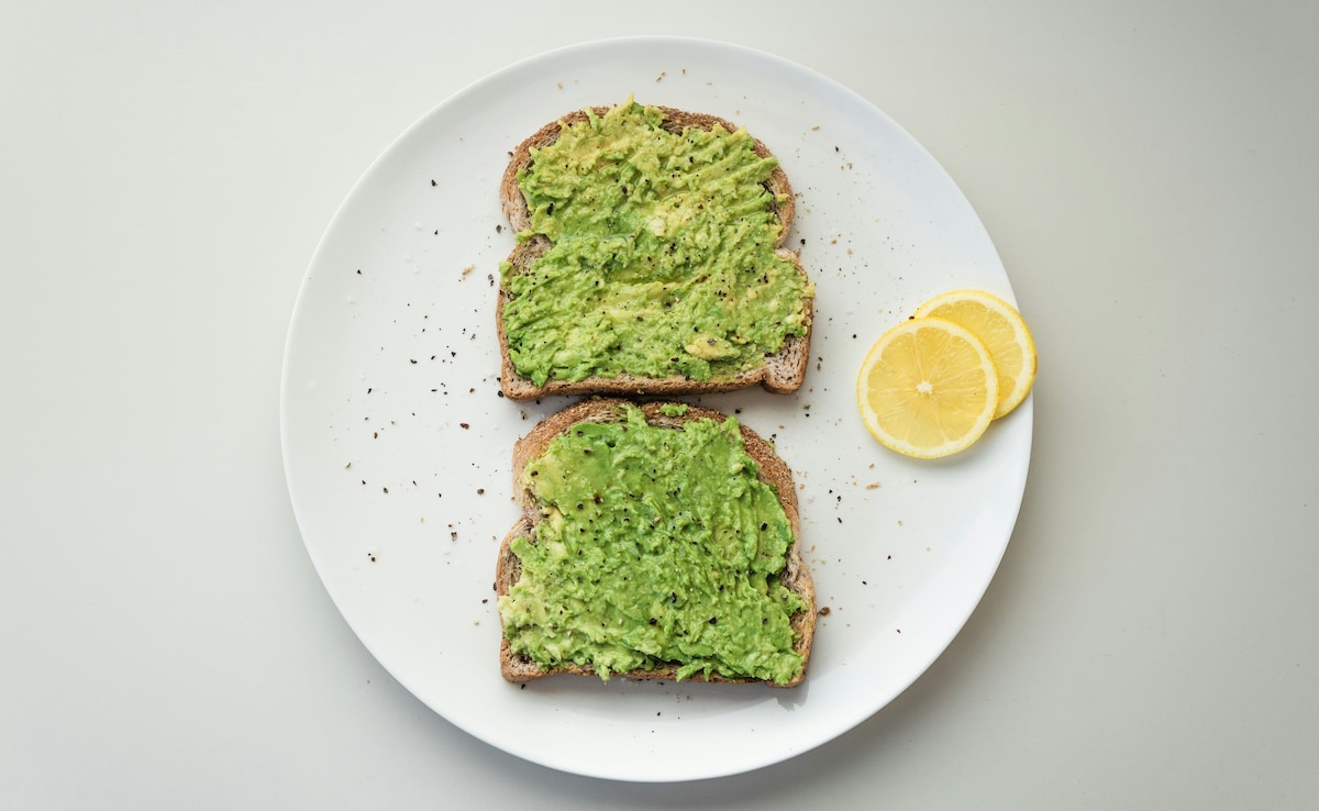 Low Sugar Breakfast: ब्लड शुगर कंट्रोल में रखना है तो सुबह खाएं ये 8 हेल्दी चीजें