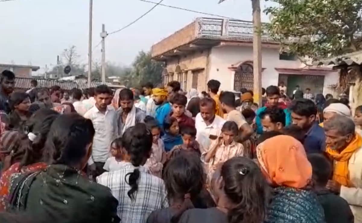 मुजफ्फरपुर:पॉक्सो के आरोपी को पकड़ने गई पुलिस पर गांववालों का हमला, आधी रात ताबड़तोड़ फायरिंग, एक की मौत