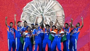 T20 World Champion टीम इंडिया के लिए BCCI ने किया 131 करोड़ का ऐलान, लेकिन टैक्&zwj;स काटकर खिलाड़ियों के हाथ लगेंगे बस इतने रुपये