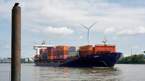 इजरायल-ईरान युद्ध के चलते कंपनियां क्यों कैंसिल कर रही हैं इंश्योरेंस? प्रीमियम में होने जा रहा है भारी इजाफा, जानिए जंग ने कैसे बिगाड़ा खेल