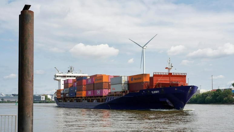 इजरायल-ईरान युद्ध के चलते कंपनियां क्यों कैंसिल कर रही हैं इंश्योरेंस? प्रीमियम में होने जा रहा है भारी इजाफा, जानिए जंग ने कैसे बिगाड़ा खेल