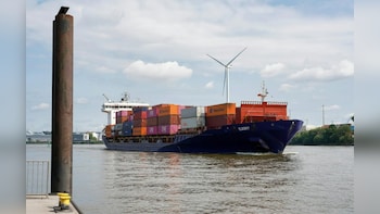 Govt Calls Urgent Meet With Exporters As Middle East Tensions Disrupt Shipping