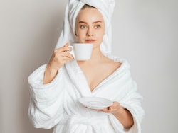 5 Breathable Bath Robes Designed For Everyday Summer Comfort