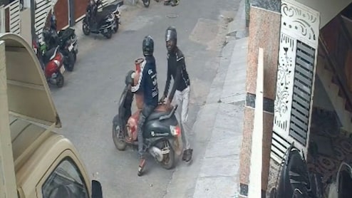 On Camera, Gas Cylinders From Bengaluru Home Stolen Amid LPG Supply Concerns