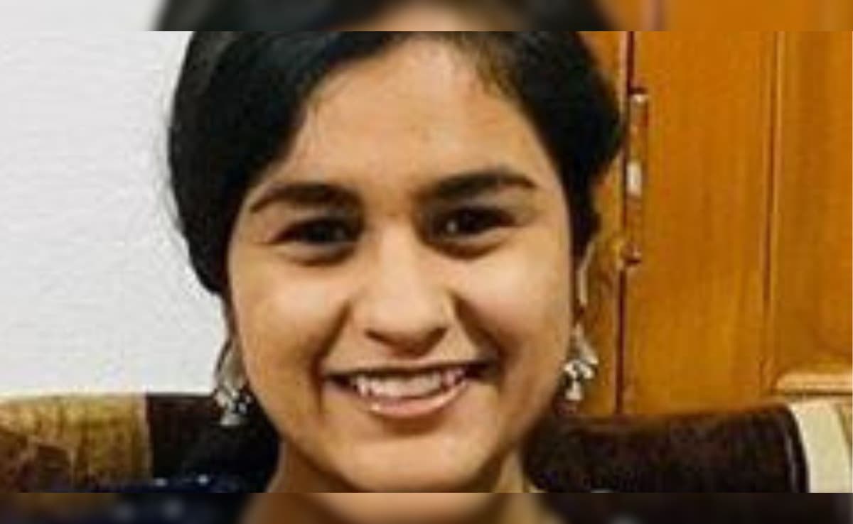 अंतरजातीय लव मैरिज पर बेटी की शोक सभा की, तेरहवीं का छपवाया कार्ड; अब प‍िता के पास पहुंची पुल‍िस  