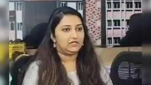 पहलगाम आतंकी हमले में शहीद की बेटी को मिली सरकारी नौकरी, सीएम फडणवीस ने दी बधाई