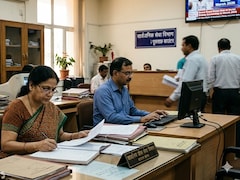 हिमाचल के सरकारी कर्मचारी ध्यान दें ! अब दफ्तरों में जींस-टीशर्ट में नो एंट्री, जानें कैसा हो ड्रेस कोड