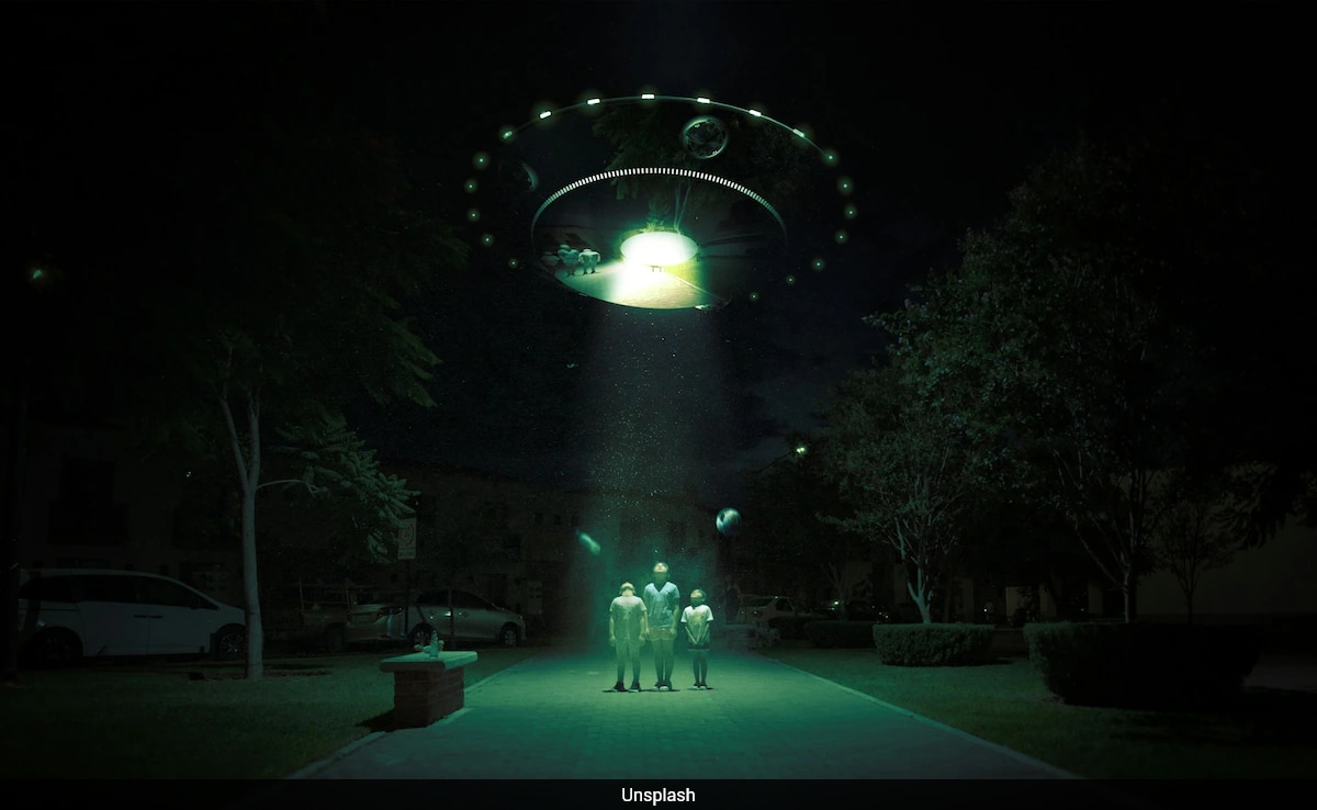 Ex-US Officer Claims UFOs Shut Down Nuclear Missiles At US Base