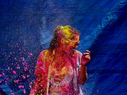 Holi 2026 Eye Care And Protection Tips: होली खेलने के बाद आंखों में जलन हो जाए तो क्या करें? तुरंत राहत कैसे पाएं?