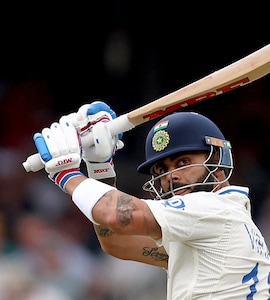 "Directly Told Him": R Ashwin Reignites Debate Over Virat Kohlis Test Retirement