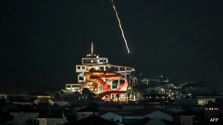 Amazon's Cloud Unit Reports Fire After Objects Hit UAE Data Center