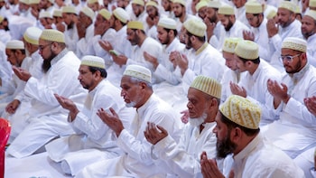 Eid ul-Fitr 2026 Moon Sighting Live Updates: Saudi Arabia, UAE To Celebrate Eid On March 20, Announcement For India Expected At 7:30 p.m.