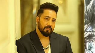 मिका सिंह के 100 एकड़ का म्यूजिक साम्राज्य, दिल्ली फार्महाउस में गुरुद्वारा, मंदिर, हेलिपैड और 5000 लोगों का स्टूडियो