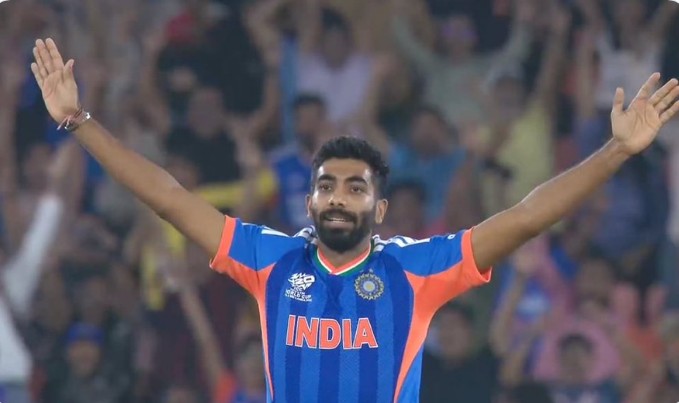 IND vs ENG 2nd Semi-Final: 'आपदा में क्लास' सुपर विकेट के साथ जस्सी का 'सुपर कारनामा', भारत के सिर्फ सातवें बॉलर