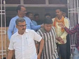 Bihar: SDM ऑफिस में विजिलेंस टीम ने कलर्क और सेटेनो को किया ट्रैप, 70000 रुपये घूस लेते रंगे हाथ गिरफ्तार