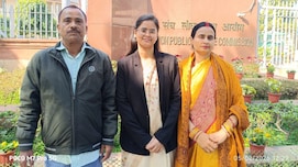 पिता करते थे कैरी बैग सप्लाई और बेटी बन गई IAS, गरीबी में पली रितिका ने छू लिया आसमान