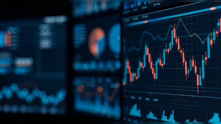 Market Crash Playbook: Mihir Vora Says Preserve Cash, Don't Chase Bargains Yet