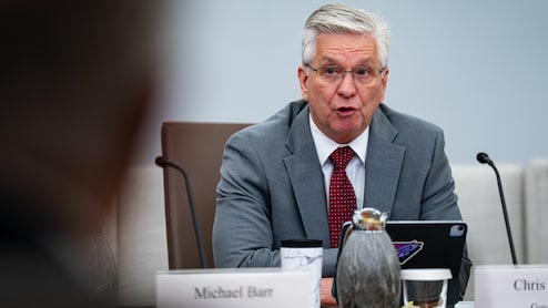 Fed's Waller Cautious On Oil, May Advocate Rate Cuts Later