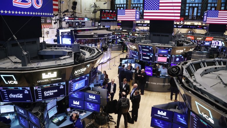 Insider Leak? Betting Accounts Earn Big On Trump's Ceasefire Post