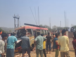 Jashpur Road Accident: जशपुर में यात्रियों से भरी बस पलटी, 4 लोगों की मौत; CM विष्णु देव साय ने जताया दुःख