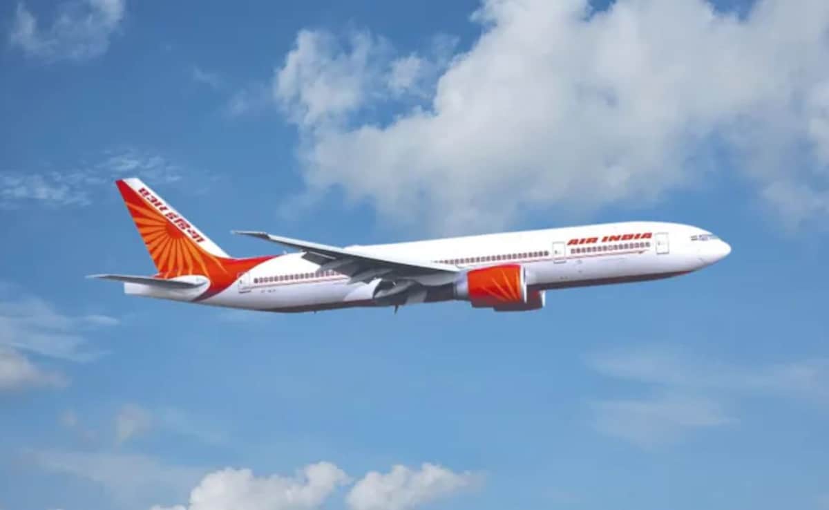 पश्चिम एशिया जाने वाले यात्रियों को राहत, एयर इंडिया और एयर इंडिया एक्सप्रेस की 30 उड़ानें आज से